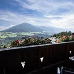 Panorama *